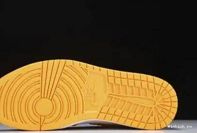 Taxi Jordan Low 1 0619